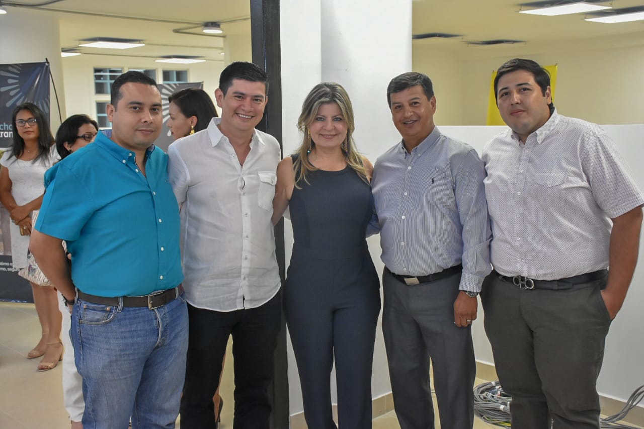 Rodrigo Hernández, Daniel Fernando Martínez, Cielo Ortiz, Hamilton Escobar y Andrés Camilo Claros.